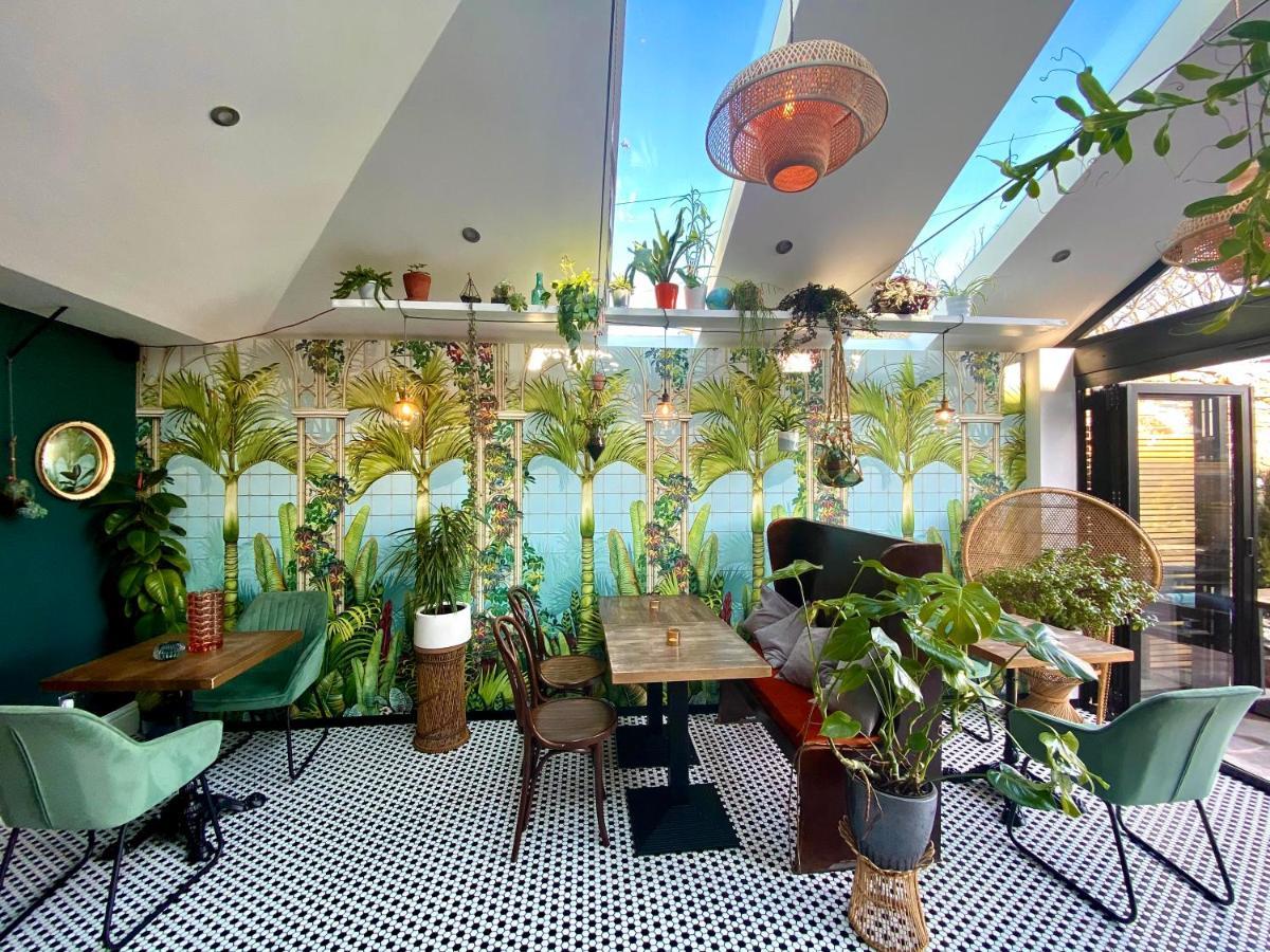 ソルカム Brightham House - Exclusively For Adults Bed & Breakfast エクステリア 写真