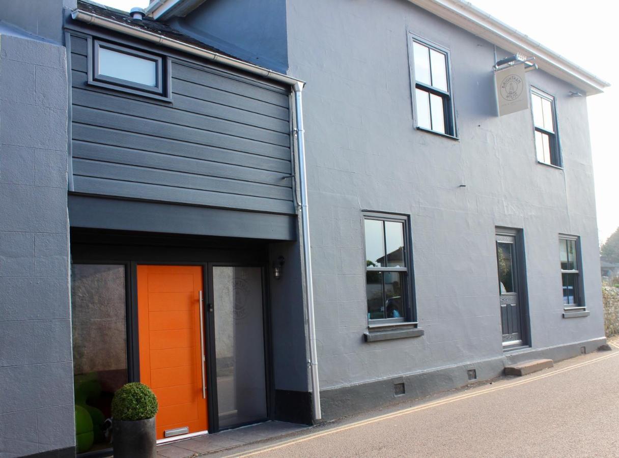 ソルカム Brightham House - Exclusively For Adults Bed & Breakfast エクステリア 写真