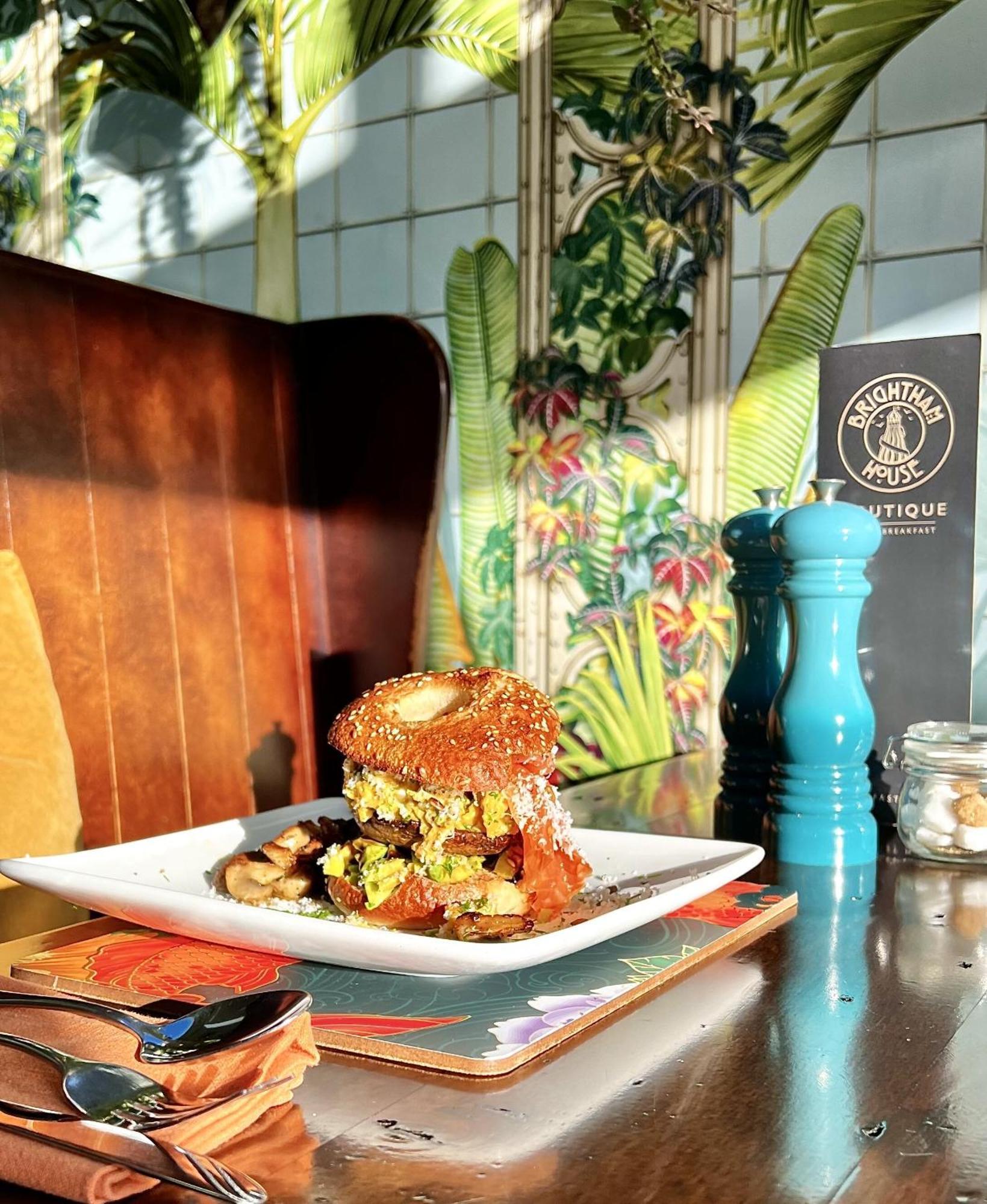 ソルカム Brightham House - Exclusively For Adults Bed & Breakfast エクステリア 写真