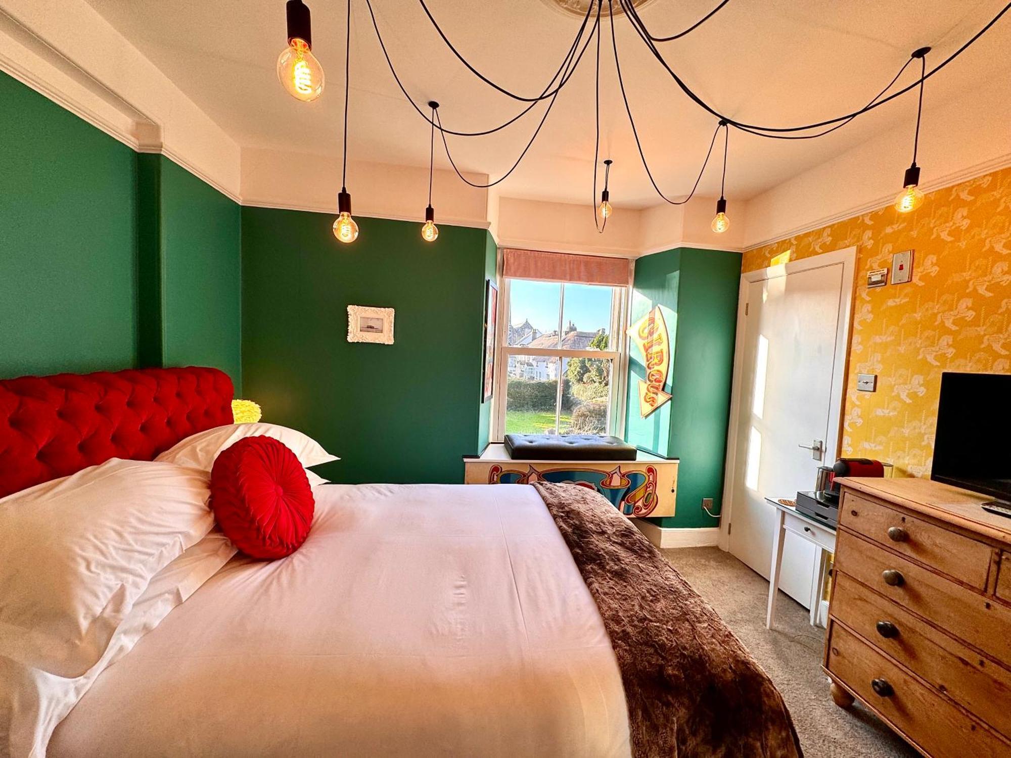 ソルカム Brightham House - Exclusively For Adults Bed & Breakfast エクステリア 写真