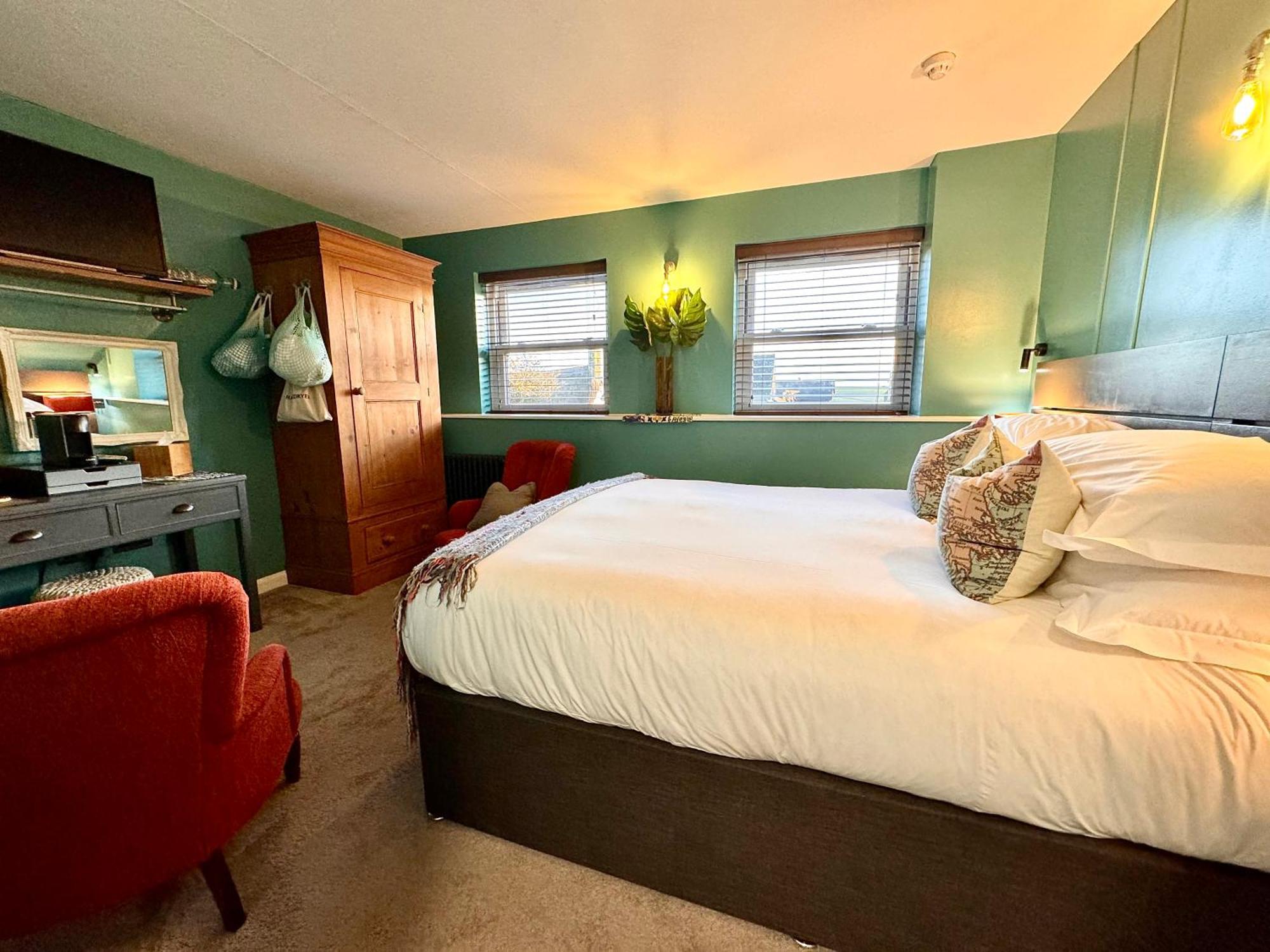 ソルカム Brightham House - Exclusively For Adults Bed & Breakfast エクステリア 写真