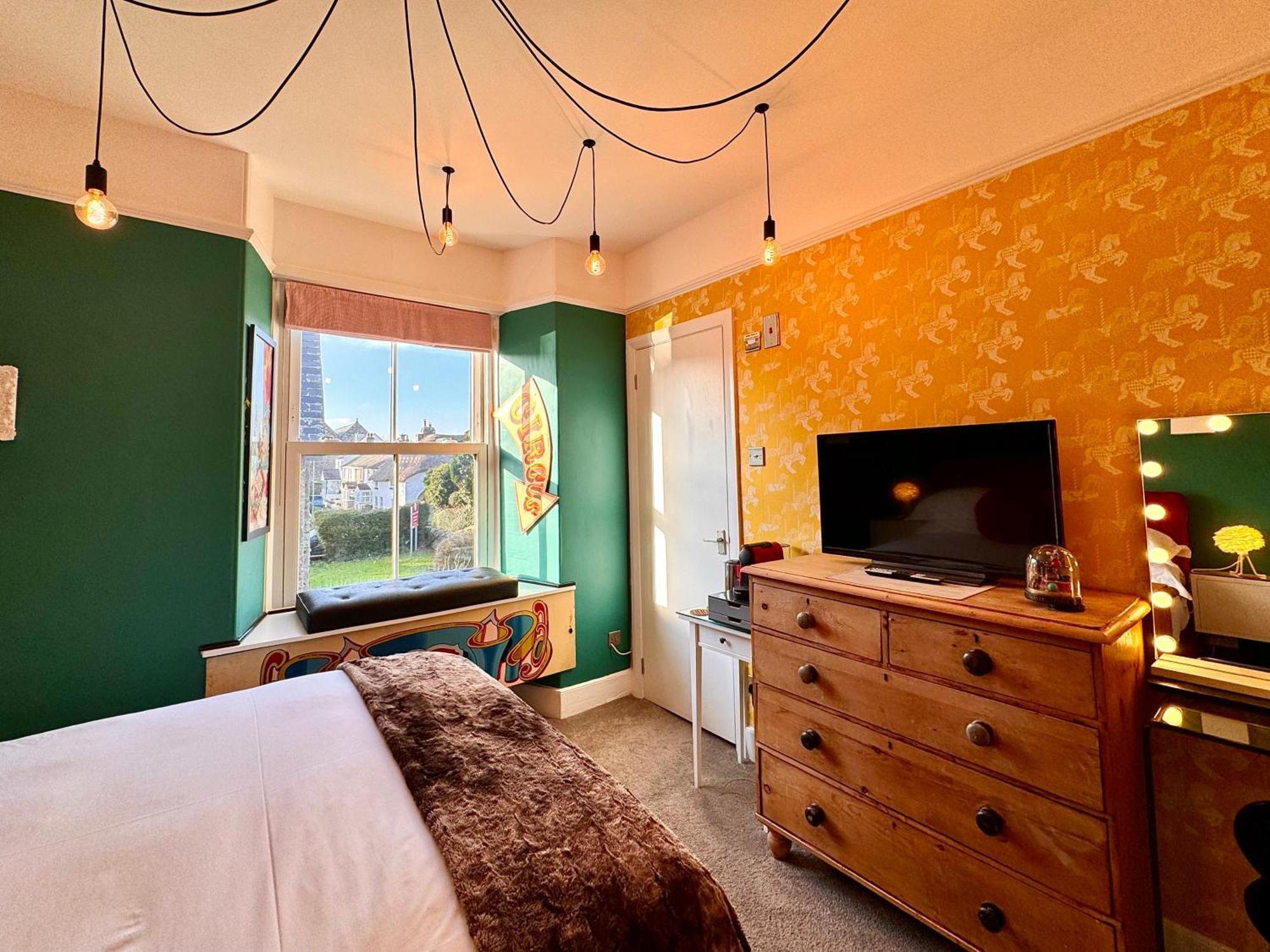 ソルカム Brightham House - Exclusively For Adults Bed & Breakfast エクステリア 写真
