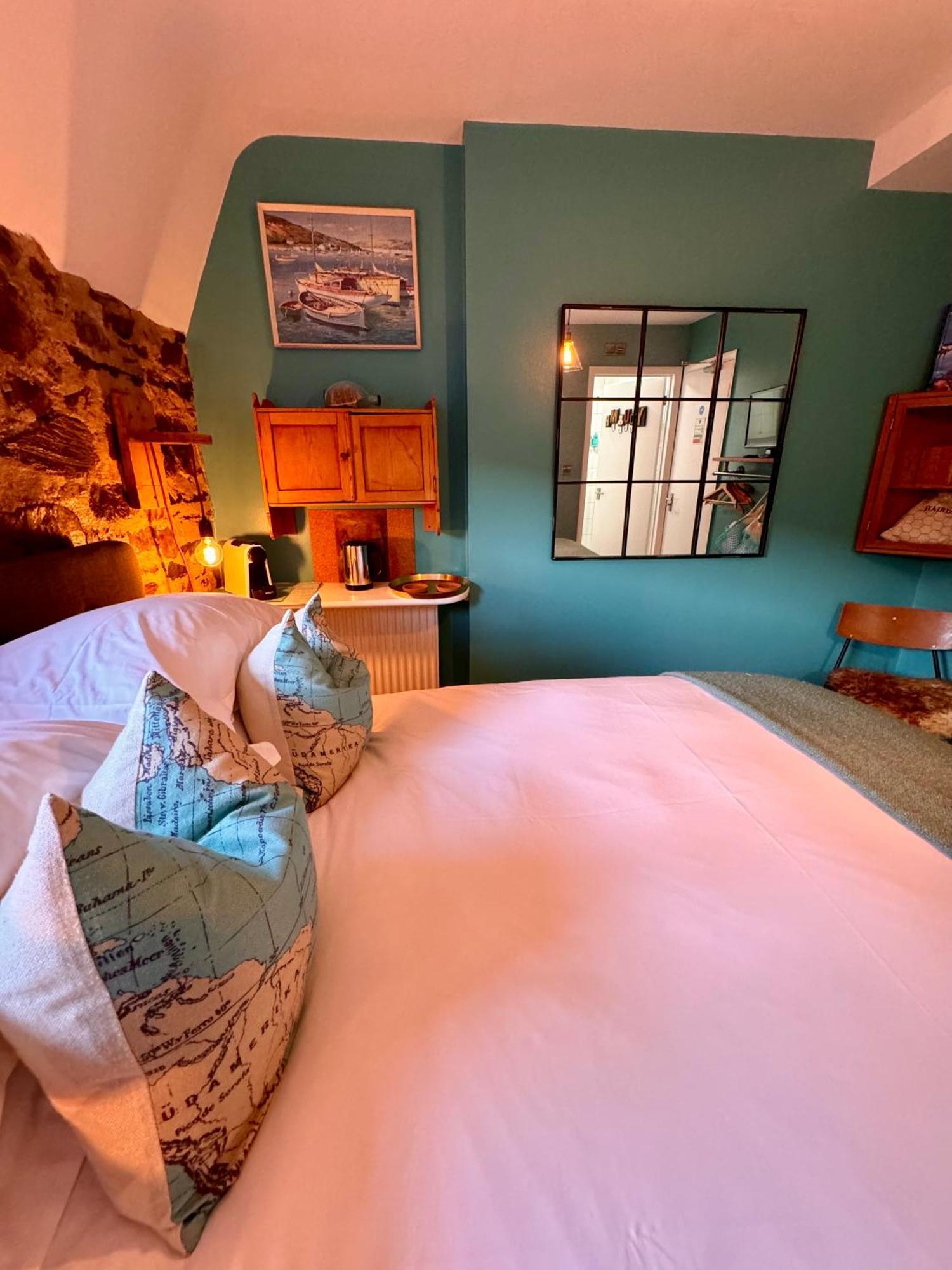 ソルカム Brightham House - Exclusively For Adults Bed & Breakfast エクステリア 写真