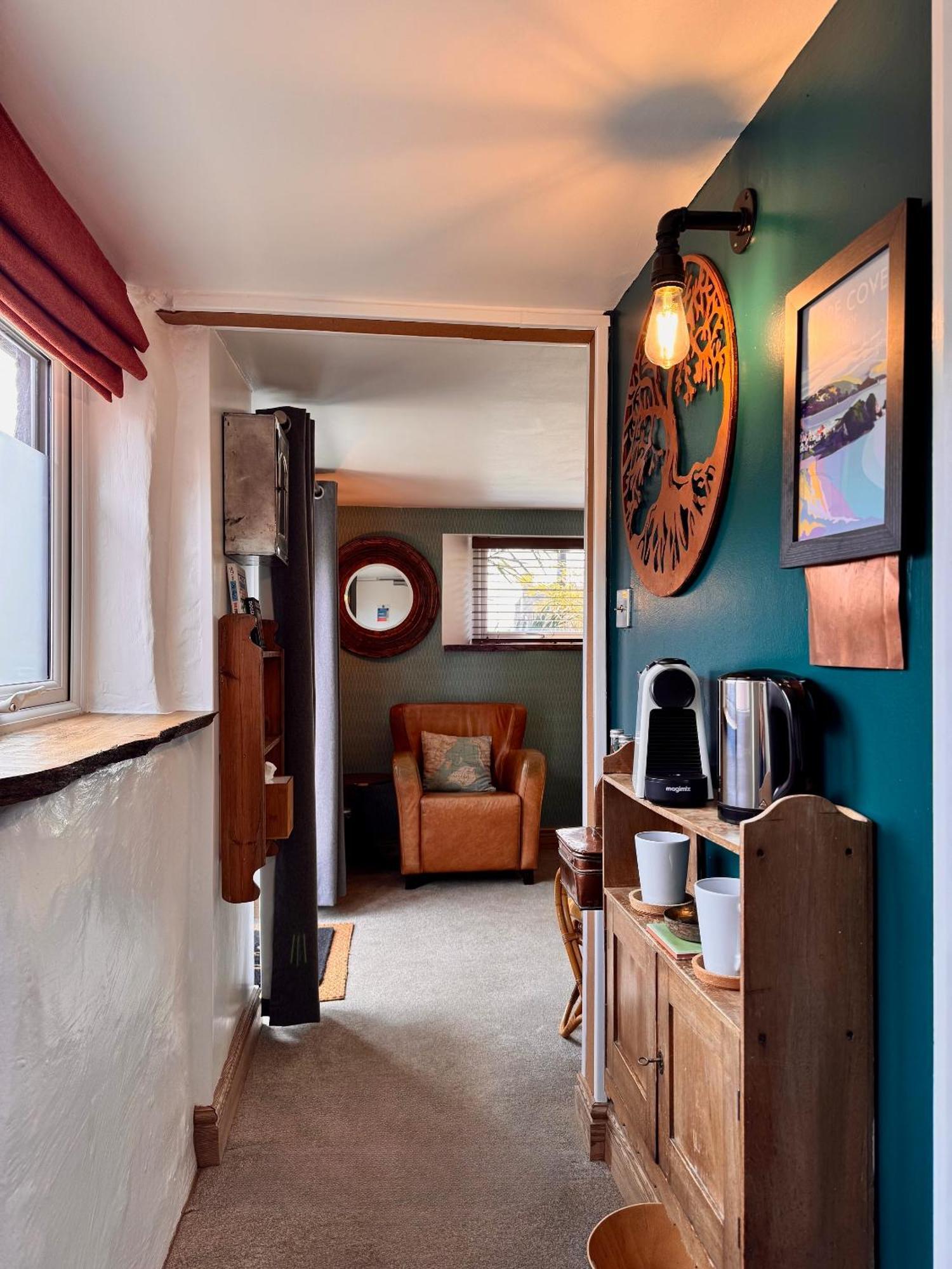 ソルカム Brightham House - Exclusively For Adults Bed & Breakfast エクステリア 写真