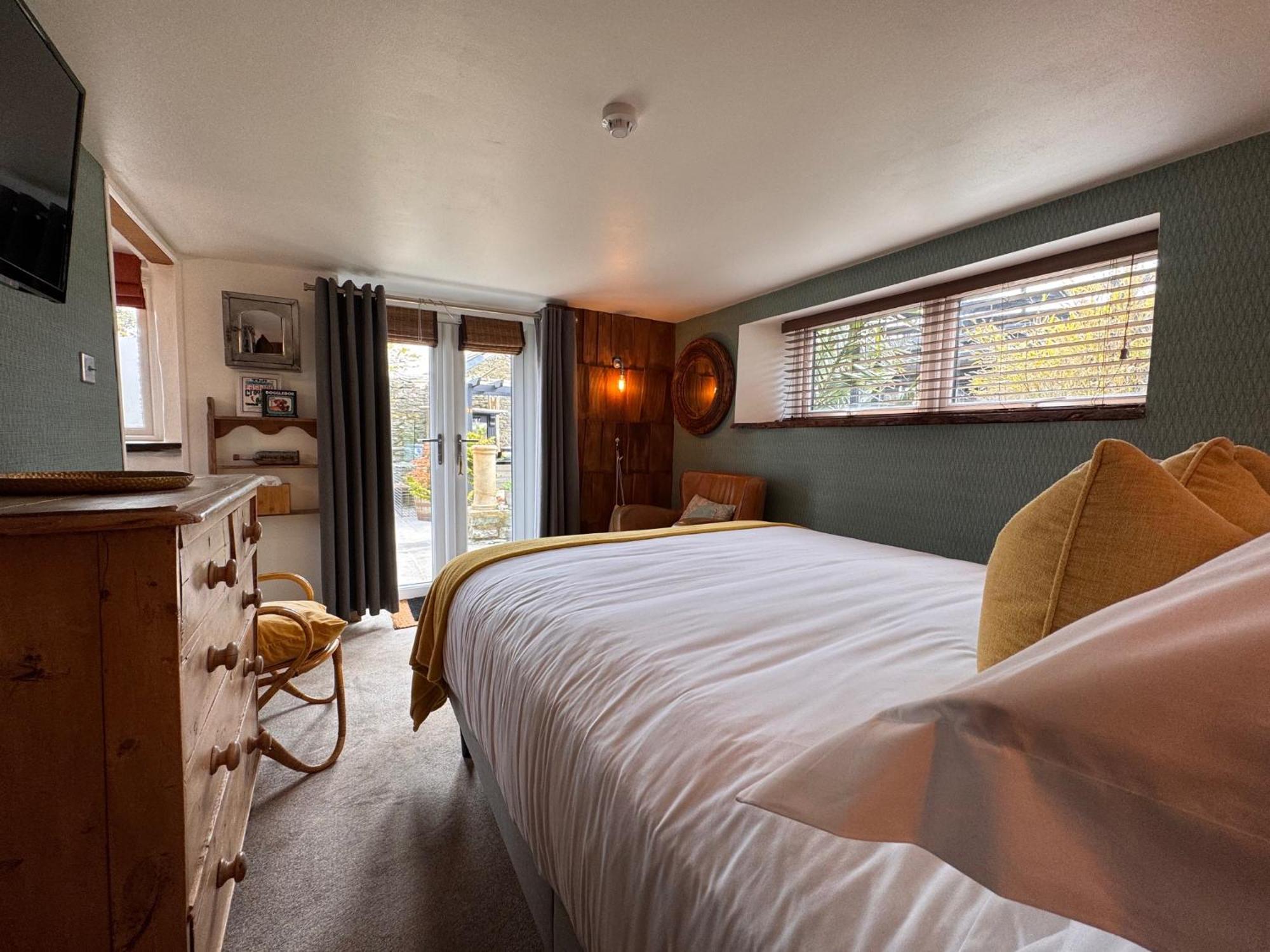 ソルカム Brightham House - Exclusively For Adults Bed & Breakfast エクステリア 写真