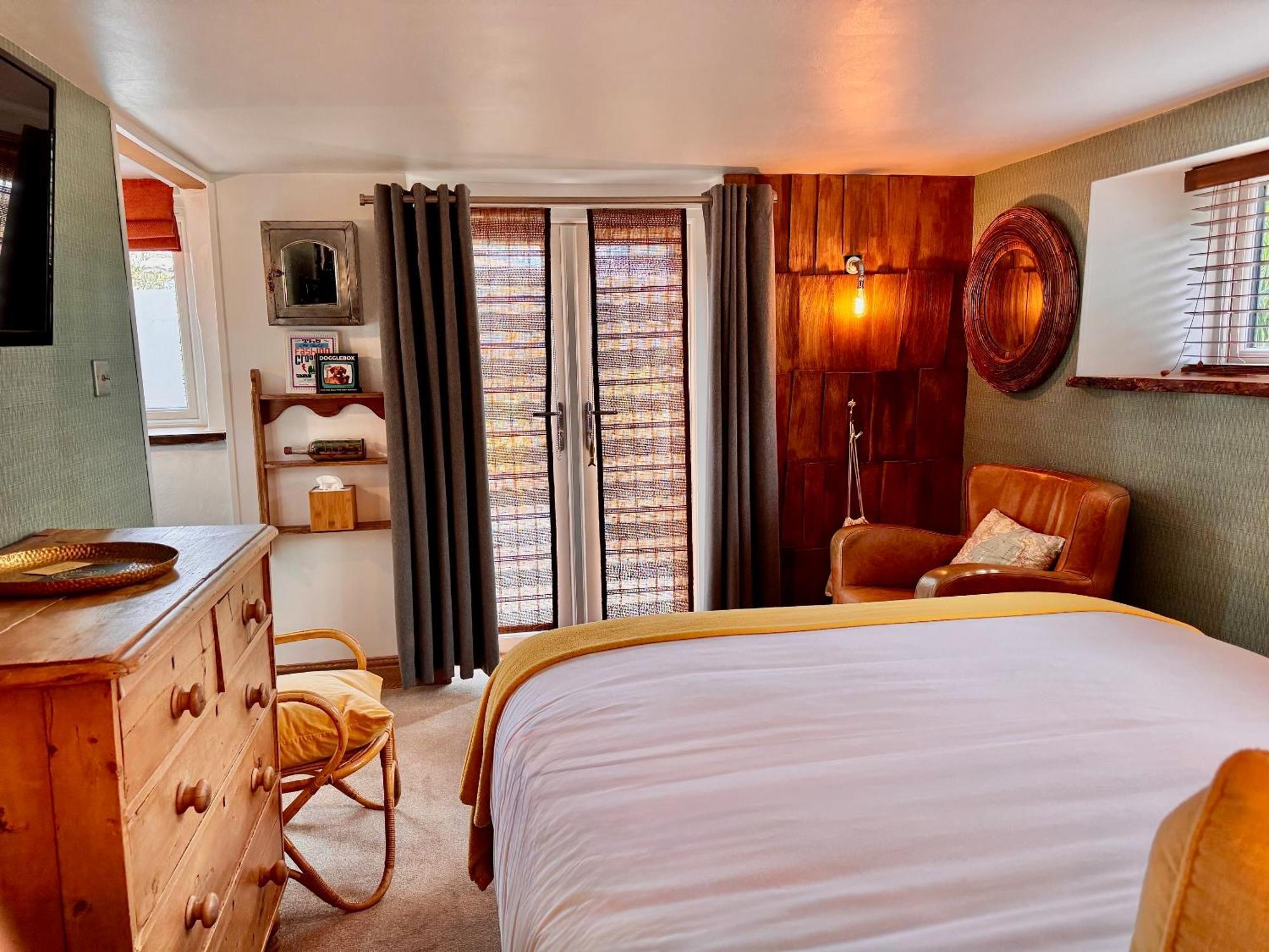 ソルカム Brightham House - Exclusively For Adults Bed & Breakfast エクステリア 写真